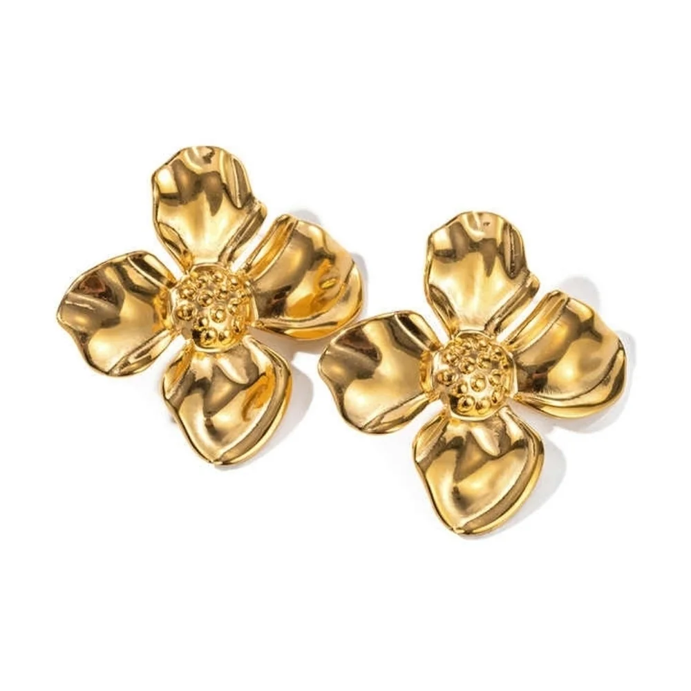 Nwt Heaven Mayhem Similar Non Tarnish Flower Earrings